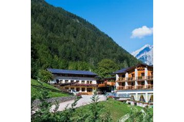 Италия Hotel Calalzo di Cadore, Экстерьер